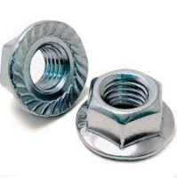 Гайка фланцева М 12